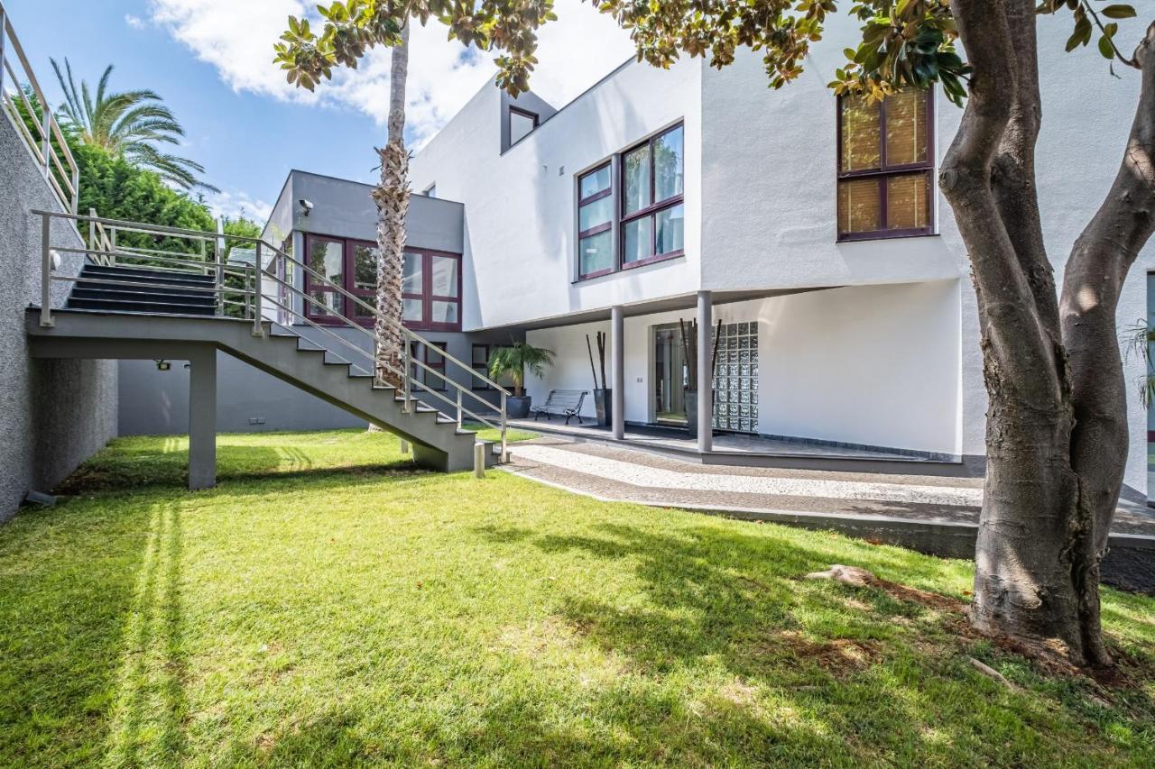 Ample Villa With Pool And Gorgeous Ocean View Funchal  Exteriér fotografie