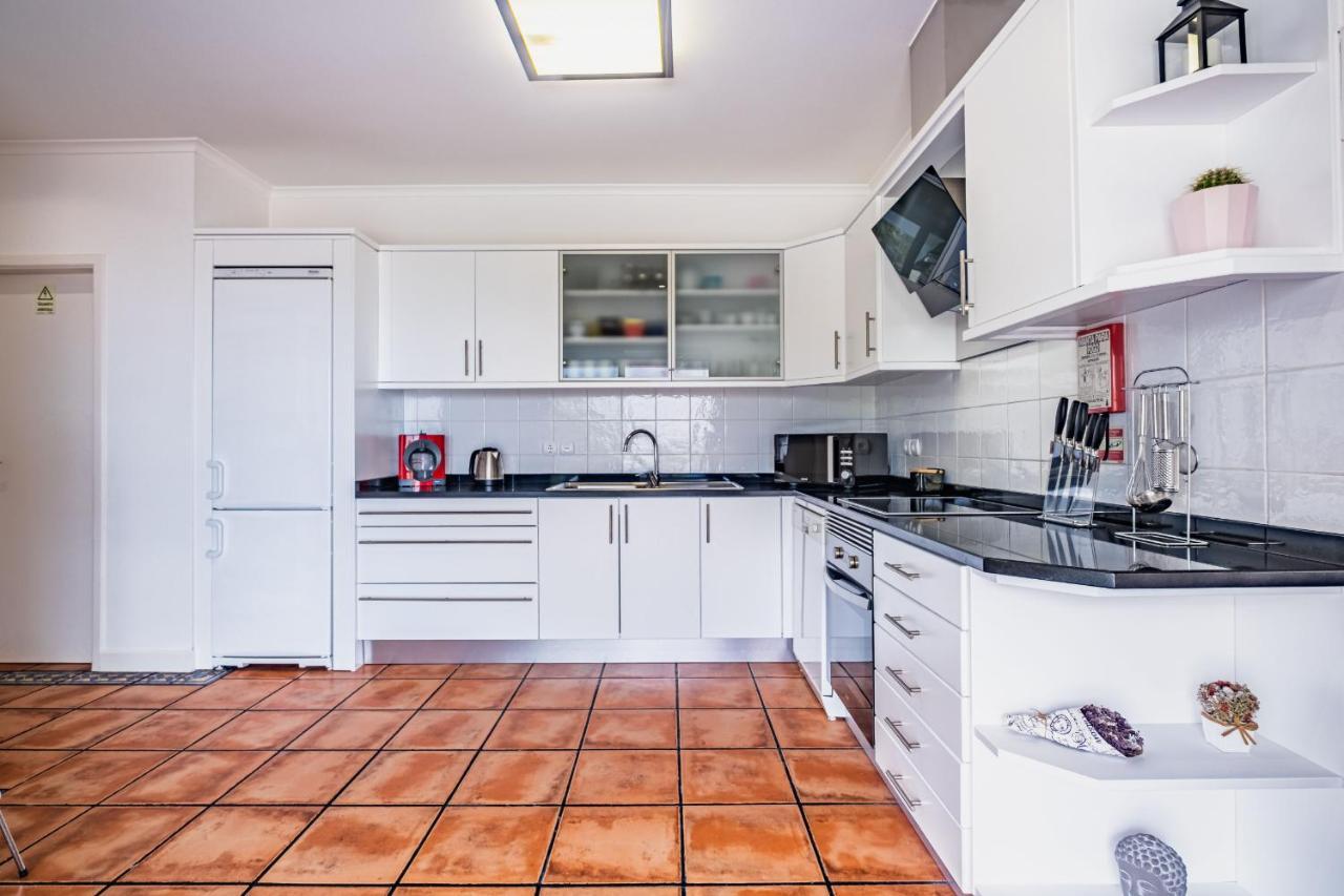 Ample Villa With Pool And Gorgeous Ocean View Funchal  Exteriér fotografie