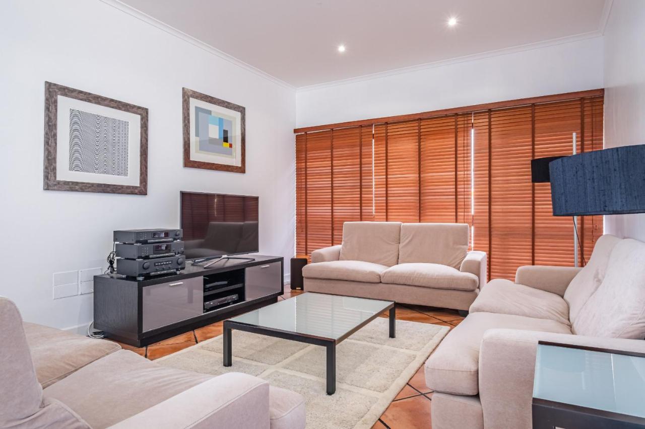 Ample Villa With Pool And Gorgeous Ocean View Funchal  Exteriér fotografie