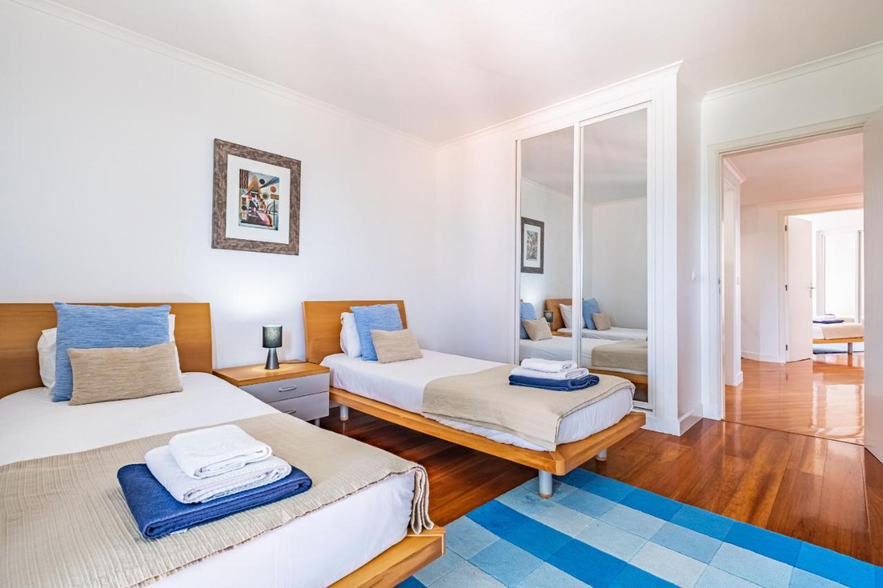 Ample Villa With Pool And Gorgeous Ocean View Funchal  Exteriér fotografie