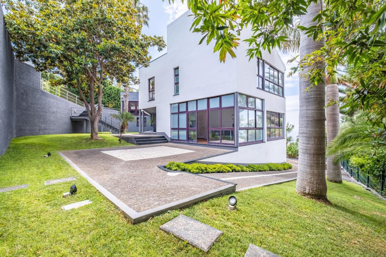 Ample Villa With Pool And Gorgeous Ocean View Funchal  Exteriér fotografie